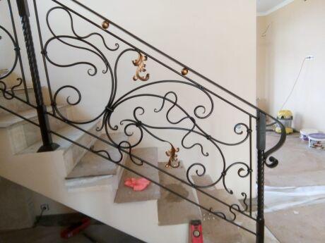 Перила и ограждения для лестниц, балконов, террас